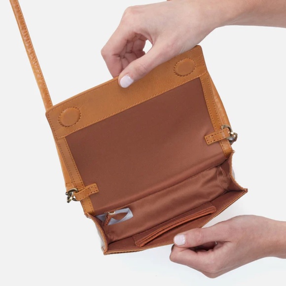 NEW Hobo Jill Crossbody Bag Natural - 2 Straps So Versatile NWT In Packaging - Picture 4 of 7